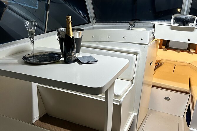 Boat tour on Lake Como 2 hours - Small Villages of Blevio, Torno, and Laglio