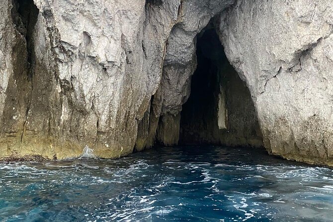 Boat tour Pillirina, sea caves Syracuse and Ortigia - Who Will Enjoy This Tour?