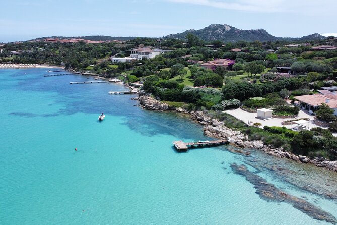 Boat tour Porto Cervo - Maddalena archipelago - Comfortable and Well-Equipped Boat Features