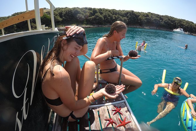 Boat tour swimming snorkeling south Istria Kamenjak Premantura - The Craftsmanship and Comfort of the Handcrafted Boat