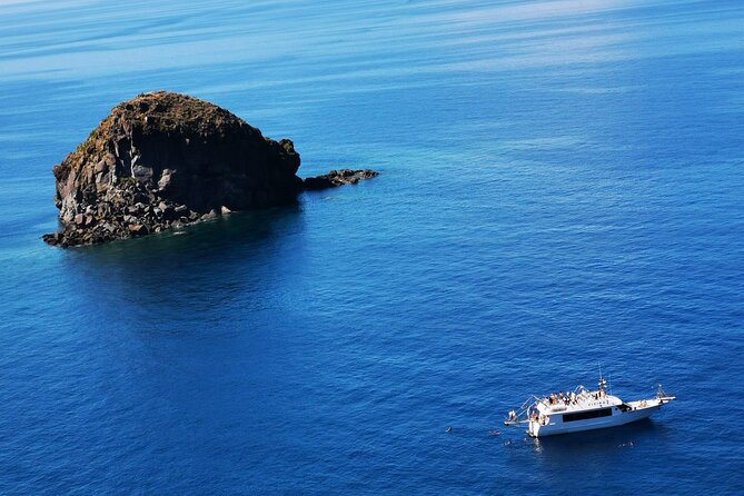 Boat Tour to Lipari and Salina DA Lipari - Key Points