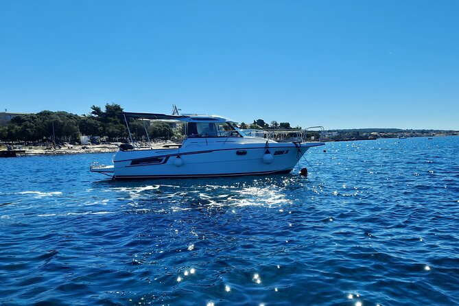 Boat Tour to the Zadar Islands - Quality Equipment and Friendly Skipper Experience