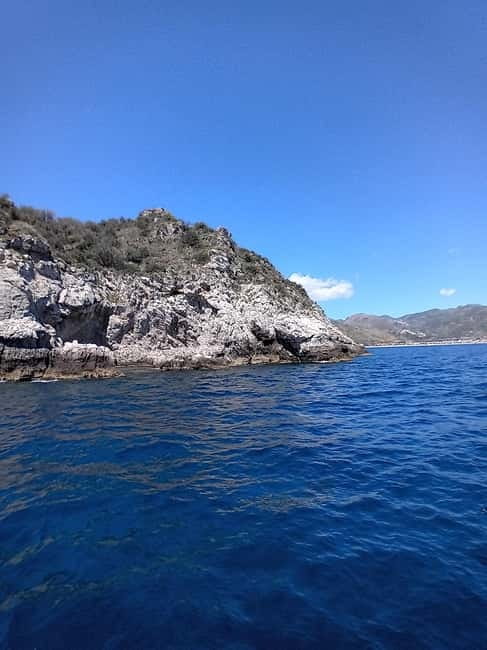 Boat tour:isola bella taormina - Practicalities: Accessibility, Booking, and Cancellation