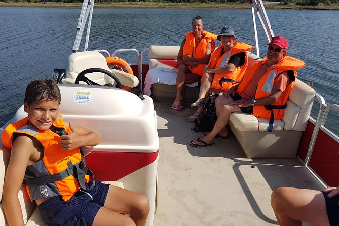 Boat tours in the Óbidos Lagoon - Scenic Landscapes and Wildlife Encounters