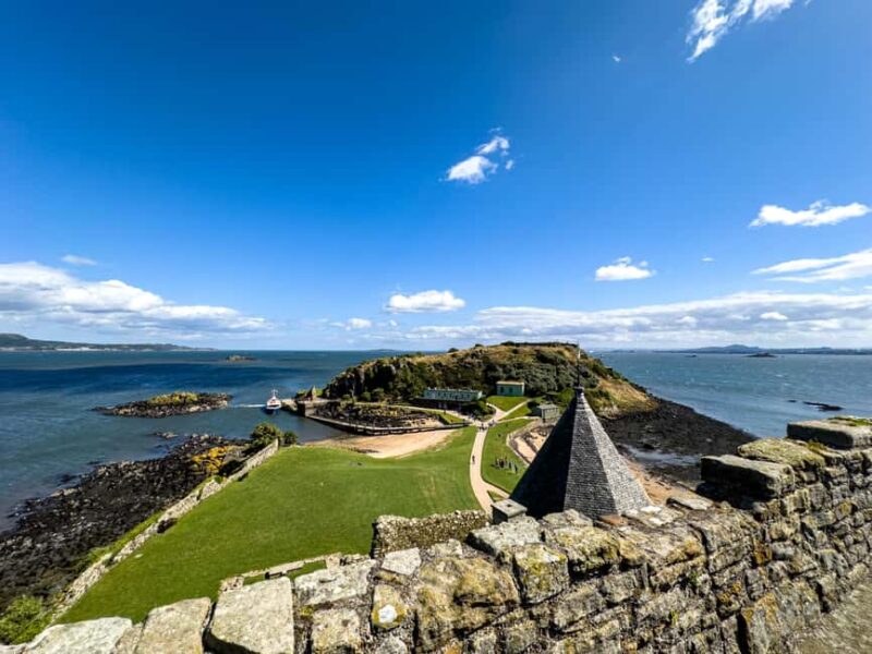 Boat trip and guided tour to Inchcolm Island - How the Tour Starts in Edinburgh and Moves to South Queensferry