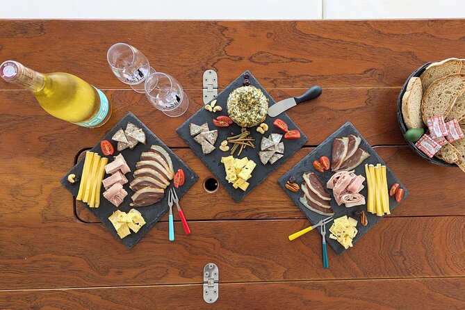 Boat trip on the Rance Canal - Comparing the Tour to Similar Experiences