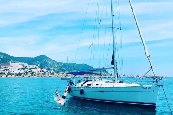Boat trip Sitges - Discover the Affordable Sitges Boat Trip with Intimate Group Sizes