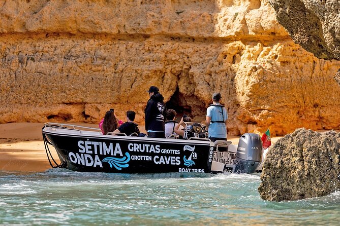 Boat Trip Through the 15 Caves of Benagil - The Guides and Their Storytelling Style