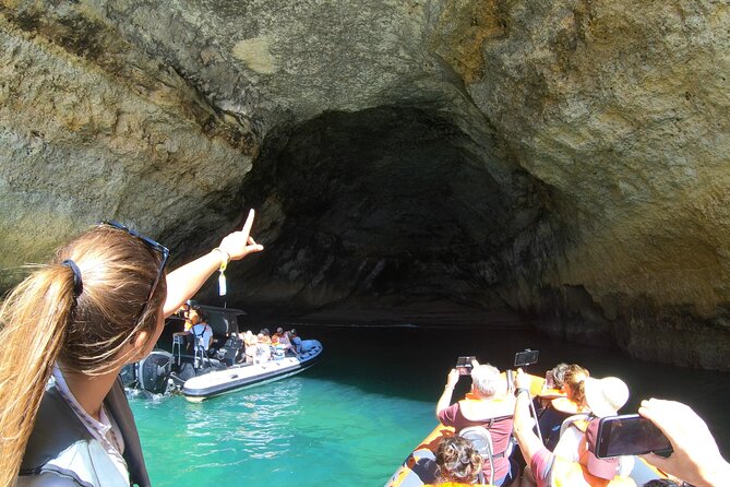Boat trip to the caves of Benagil - Dolphin Watching and Marine Life Encounters
