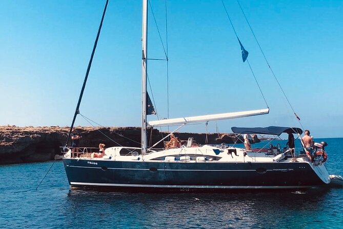 Boat trip Valencia - The Private Sailing Vessel – Comfort and Capacity