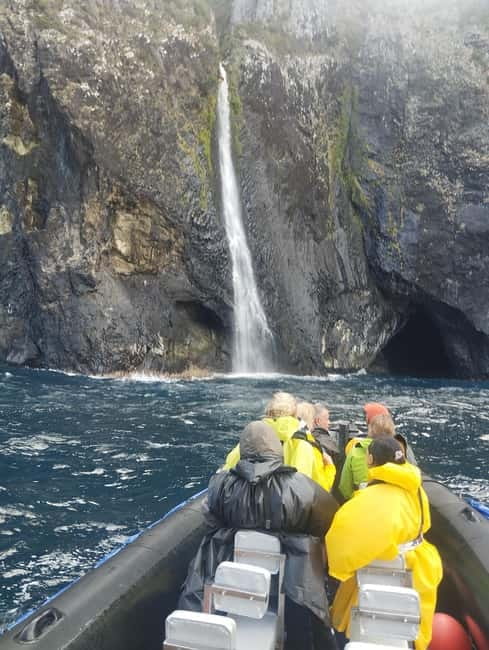 Boat trips to Corvo Island - Scenic Highlights Along the Northeast Coast of Flores
