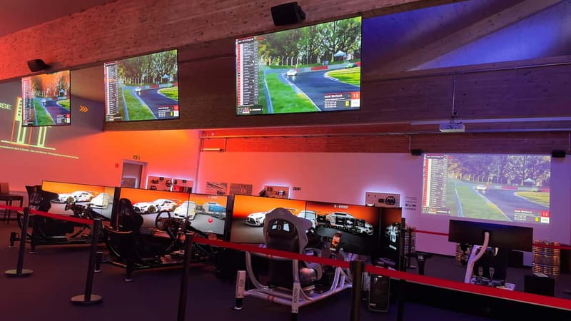 Böblingen: Unique Racing Simulation Experience - Böblingens Unique Racing Simulation Experience in Baden-Württemberg