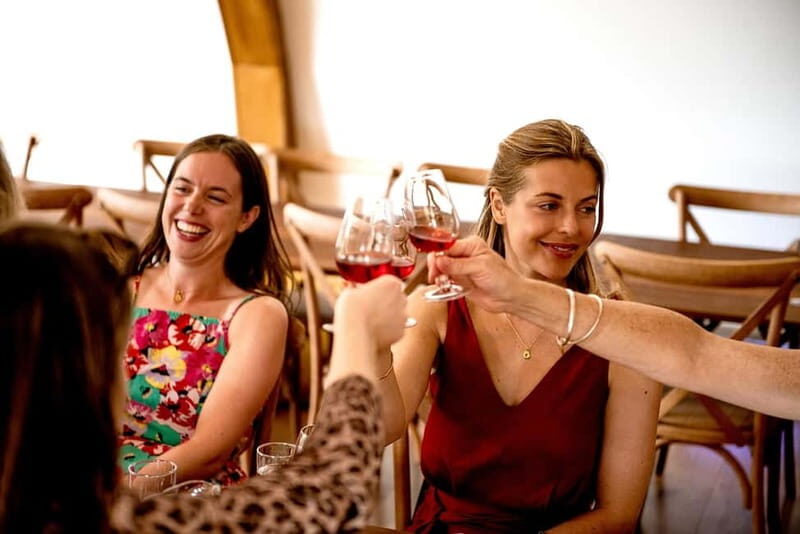 Bodiam: Vineyard Tour and Wine Tasting Experience - Practical Details: Meeting Point, Duration, and Group Size