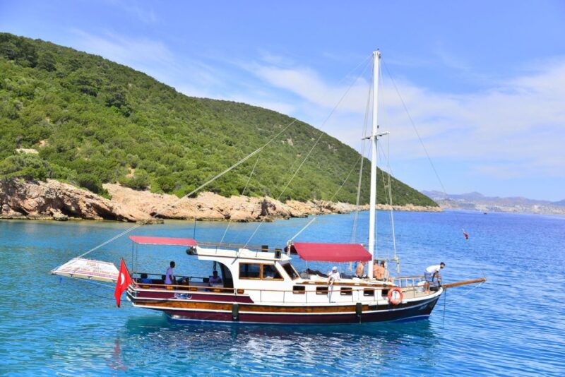 Bodrum: Bodrum Private Boat Tour with Lunch - Ease of Booking and Accessibility