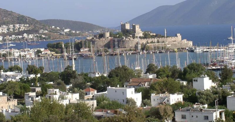Bodrum City Tour : Lunch Guide Entry fees included - Explore Bodrums Rich Ancient Heritage in a 5-Hour Private Tour