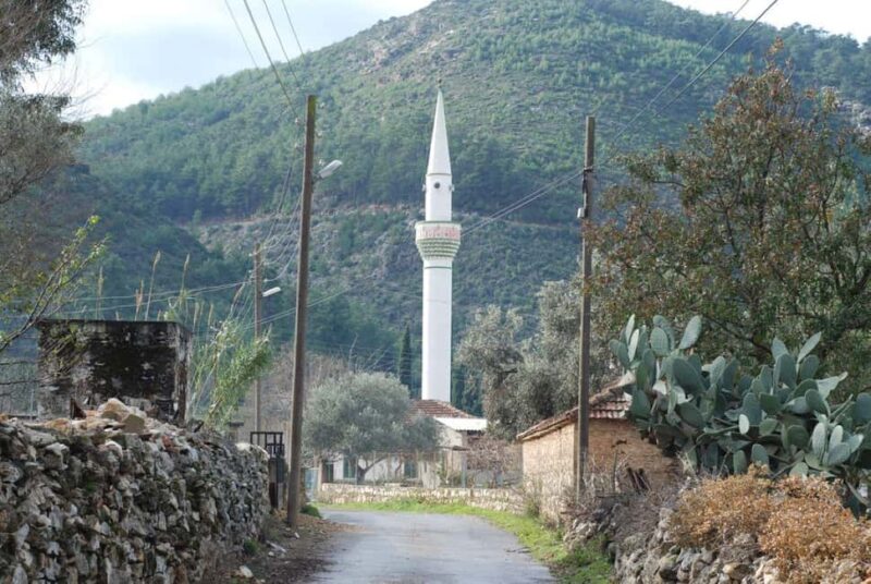 Bodrum: Etrim Village Artisan Experience with Weaving - The Artisans: Masters of Anatolian Weaving