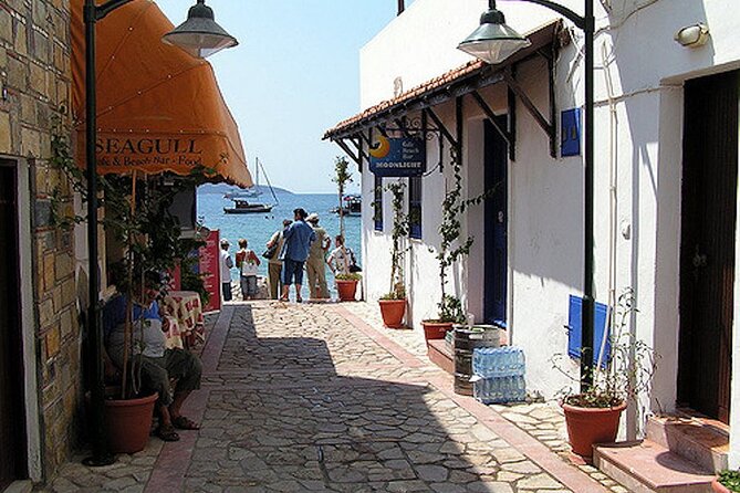 Bodrum Like a Local: Customized Private Tour - What Types of Stops and Sights Are Possible?