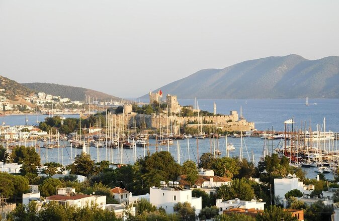 Bodrum Private Gulet Tour with Lunch - Bodrum Private Gulet Tour with Lunch: An Exclusive Day on the Aegean