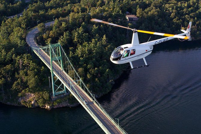 Boldt Castle and Thousand Islands Helicopter Tour - The Experience of Flying in a Small Helicopter