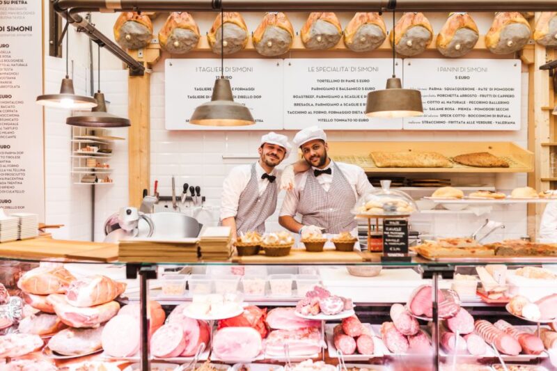 Bologna: 2-Hour Private Local's Christmas - The Sum Up: A Genuine Bologna Experience Tailored to You