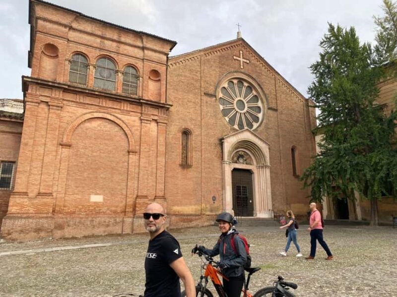 Bologna Bike Tour with Breakfast - Practical Details: Meeting Point, Accessibility, and What to Bring