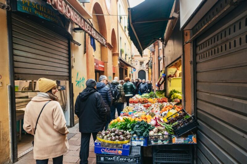 Bologna: City Center Walking Tour - Discover Bologna’s Iconic Landmarks