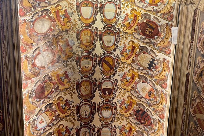 Bologna City Highlights Private Guided Tour at Night - Logistics and Practical Details