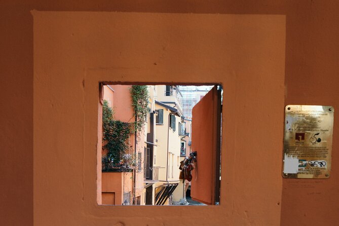 Bologna gastronomic experience with a local - Pacing and Group Size Considerations