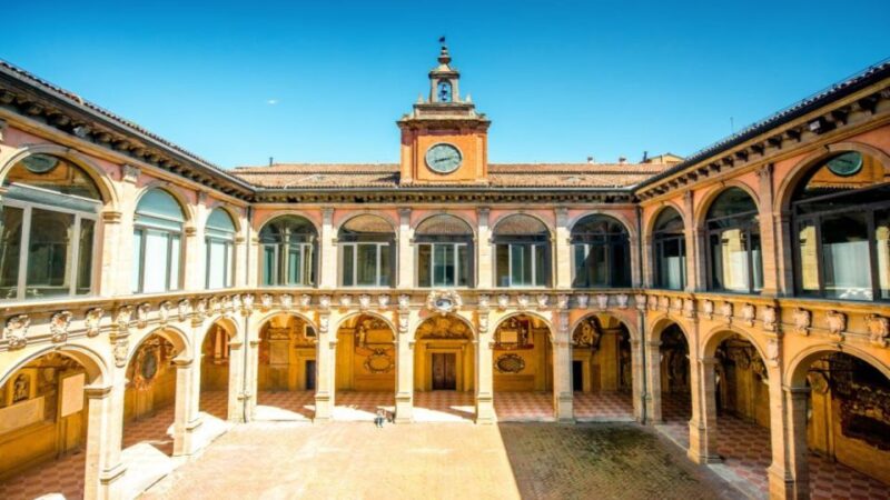 Bologna: Panoramic Bike Tour - Key Points
