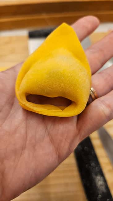 Bologna: Pasta Cooking Class, Ragu & Wine with Local Host - Making Traditional Pasta: Tagliatelle, Tortellini, and More