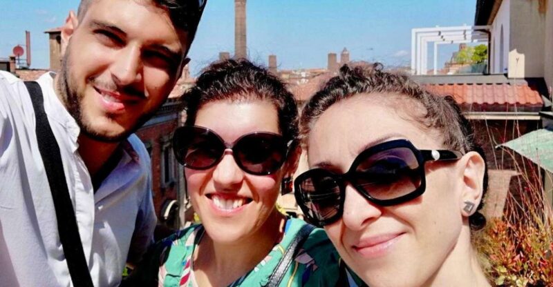 Bologna: Private and Personalized Walking Tour with a Local - Bologna’s Local Guides Offer a Bespoke Experience