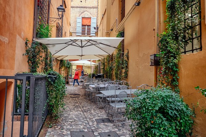 Bologna Private City Kickstart Tour - Customizable Stops Based on Your Guides Route