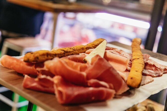 Bologna Private Food Tour Eating around the Centre - The Food Tasting Experience: What’s Included
