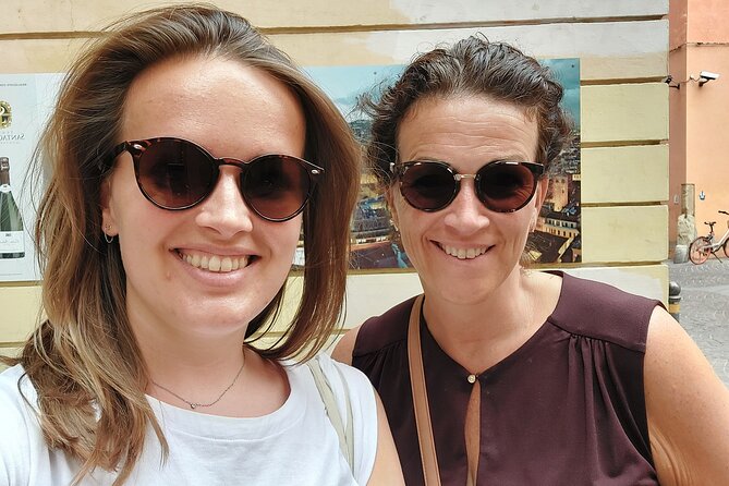 Bologna Secrets Quest: Self-Guided Hidden Gems Adventure - Piazza Galvani and the Silk Market Legacy