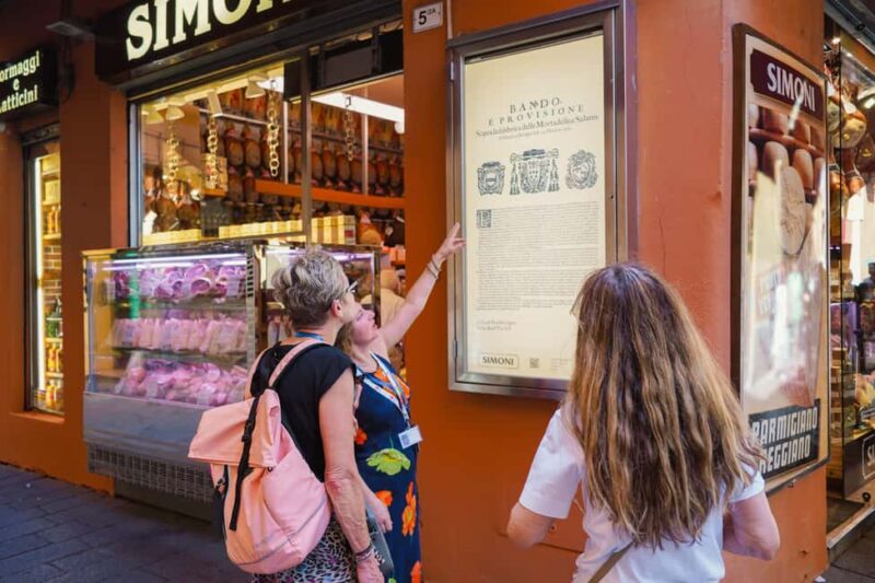 Bologna: small group guided tour - Practical Details and Accessibility