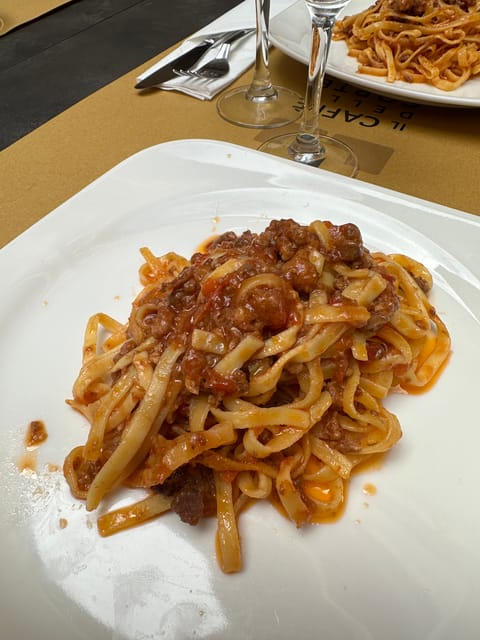 Bologna: Walking Food Tour and Highlights with a Local Guide - Discover Bologna’s Culinary Heart in Just 2.5 Hours