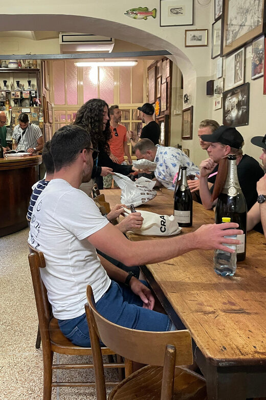 Bologna: Walking Food Tour and Highlights with a Local Guide - Key Points