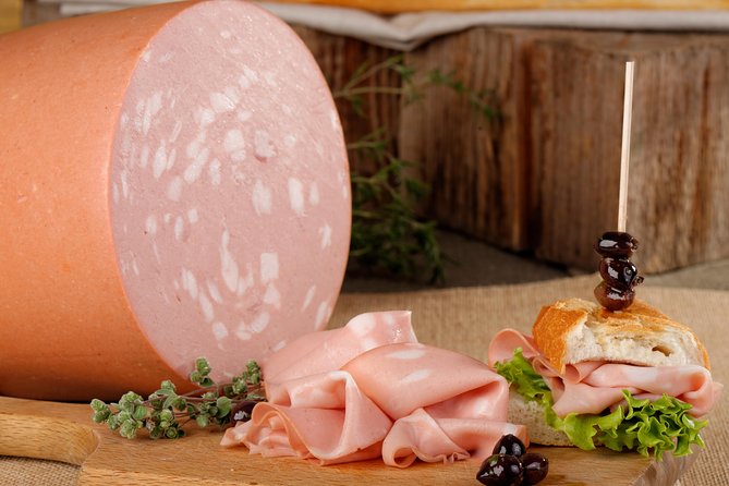 Bologna Wine Tasting In wine shop with a local - What to Expect from the Food and Drink