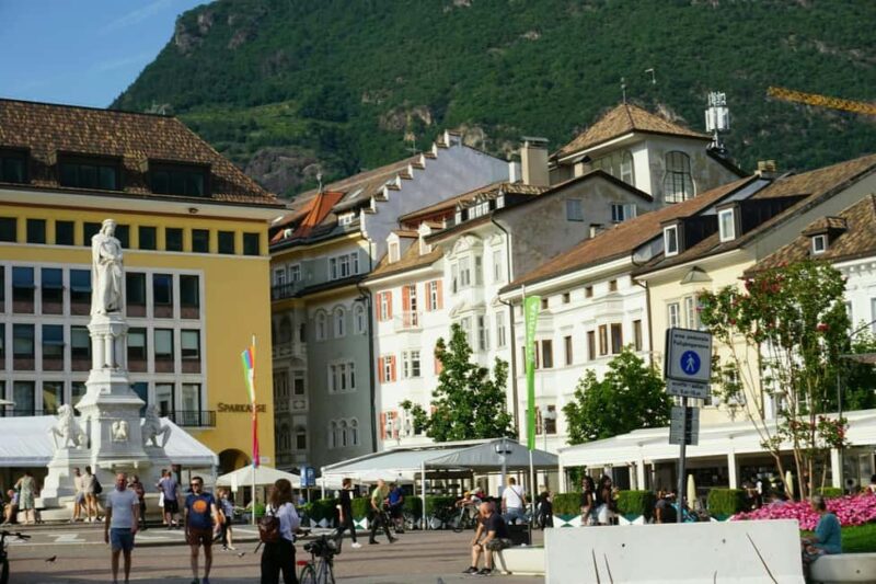 Bolzano and Renon Tour with Panoramic Train Ride - Bolzano’s Architectural and Cultural Charm