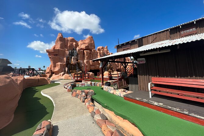 Bonanza Golf Entry Ticket in Orlando - The Experience for Families, Couples, and Groups