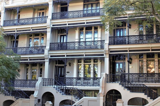 Bondi Beach and Beyond private tour - Barangaroo Reserve: Relaxation and Modern Urban Green Space