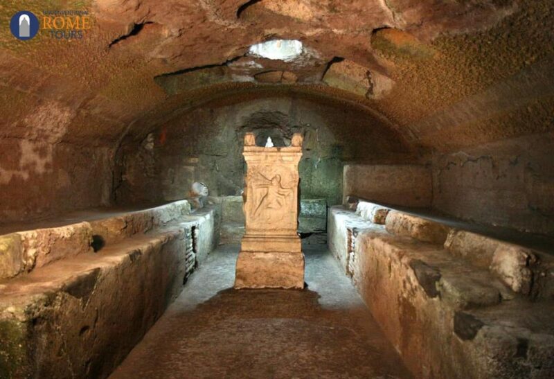 Bone Crypts & S. Clemente ENGLISH tour - tickets included - Discovering the Bone Crypts Decorated with Human Bones