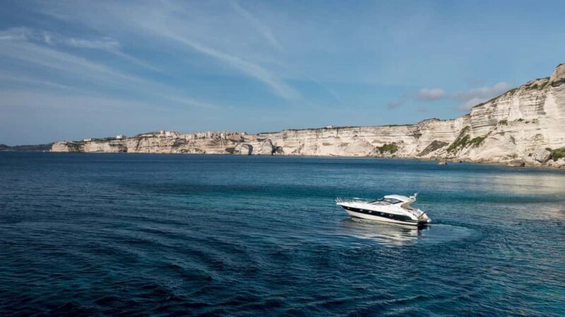 Bonifacio: Lavezzi Islands Full day Trip by Boat - Key Points