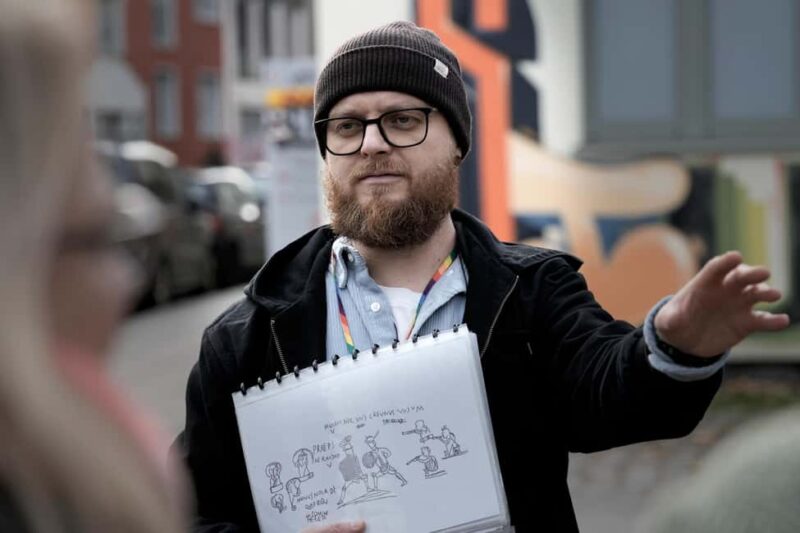 Bonn Old Town: Street Art and Graffiti Tour - Key Points