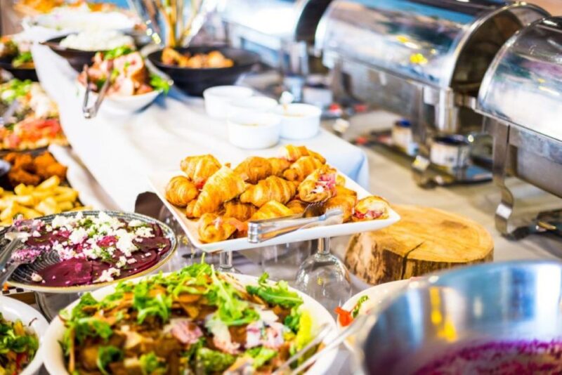 Bonn: Sunday brunch on the Rhine - The Brunch Buffet: Regional, Hot, and Delicious