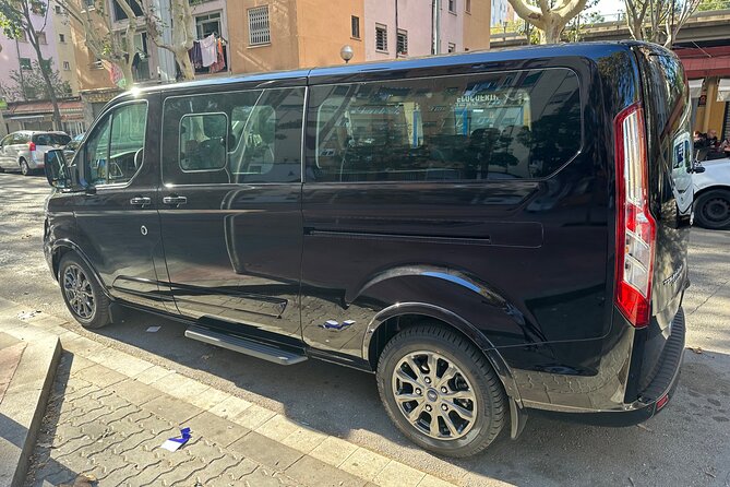 Book Private transfer from Barcelona airport to City - Vehicle Comfort and Capacity