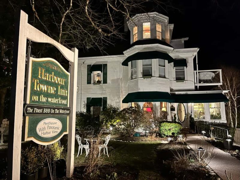 Boothbay Haunted Ghost Walking Tour - Discovering Boothbays Haunted Landmarks