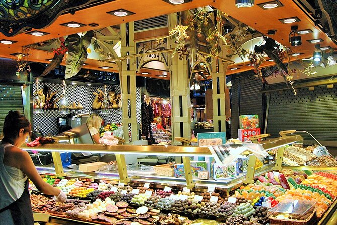Boqueria Guided Market Tour and Paella Cooking Class - The Friendly, Small-Group Atmosphere