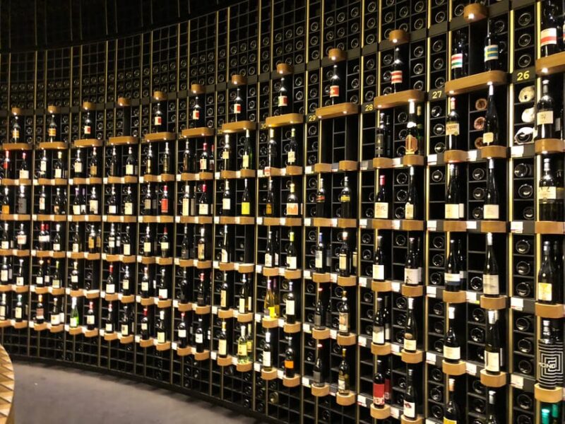 Bordeaux: 3.5-Hour Old Town and Market Food Tour - Best Suited for Food Enthusiasts and Culture Seekers