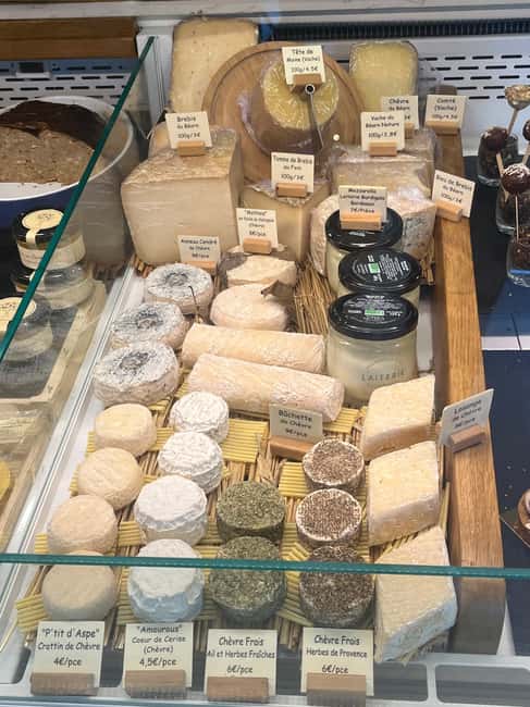 Bordeaux: A Deluxe Gourmet Tour - Sweet and Savory Highlights: Pastries, Charcuterie, and More